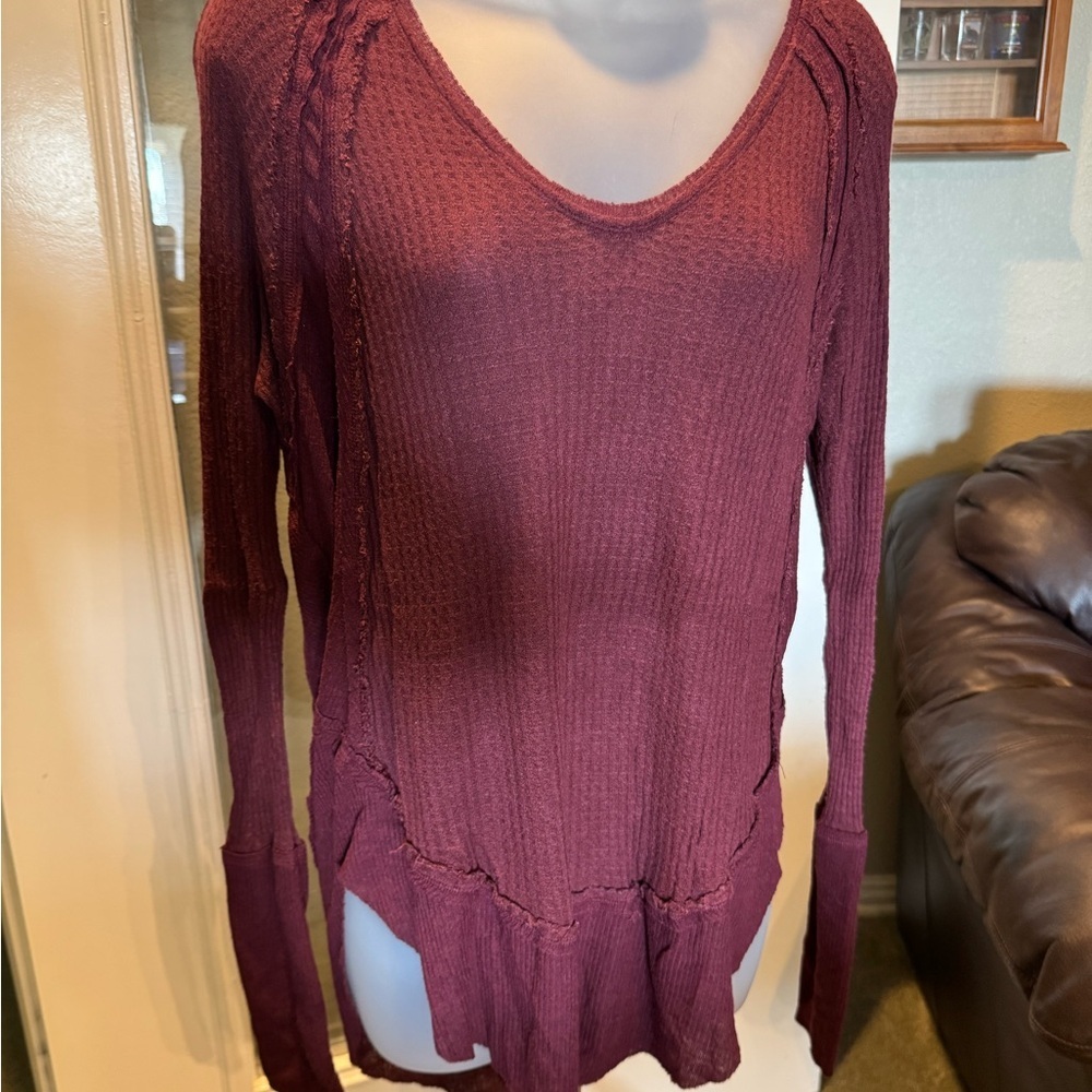 We The Free Burgundy Knit long sleeve top sz xs